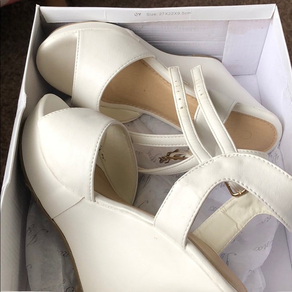 Wedges - Picture 1 of 4